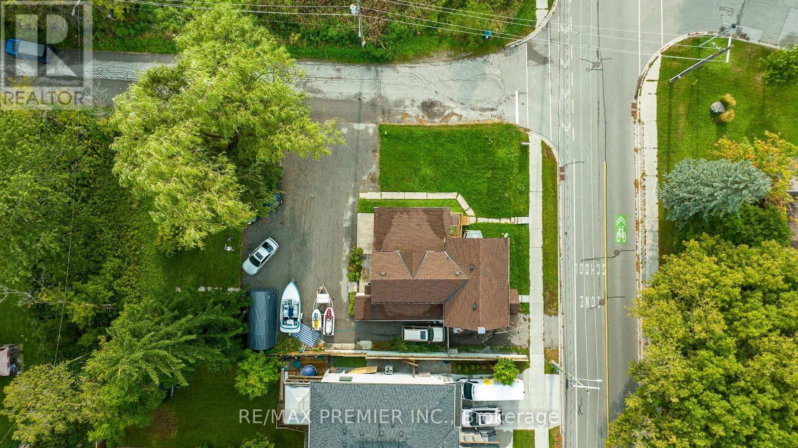 644 SRIGLEY STREET Image 30