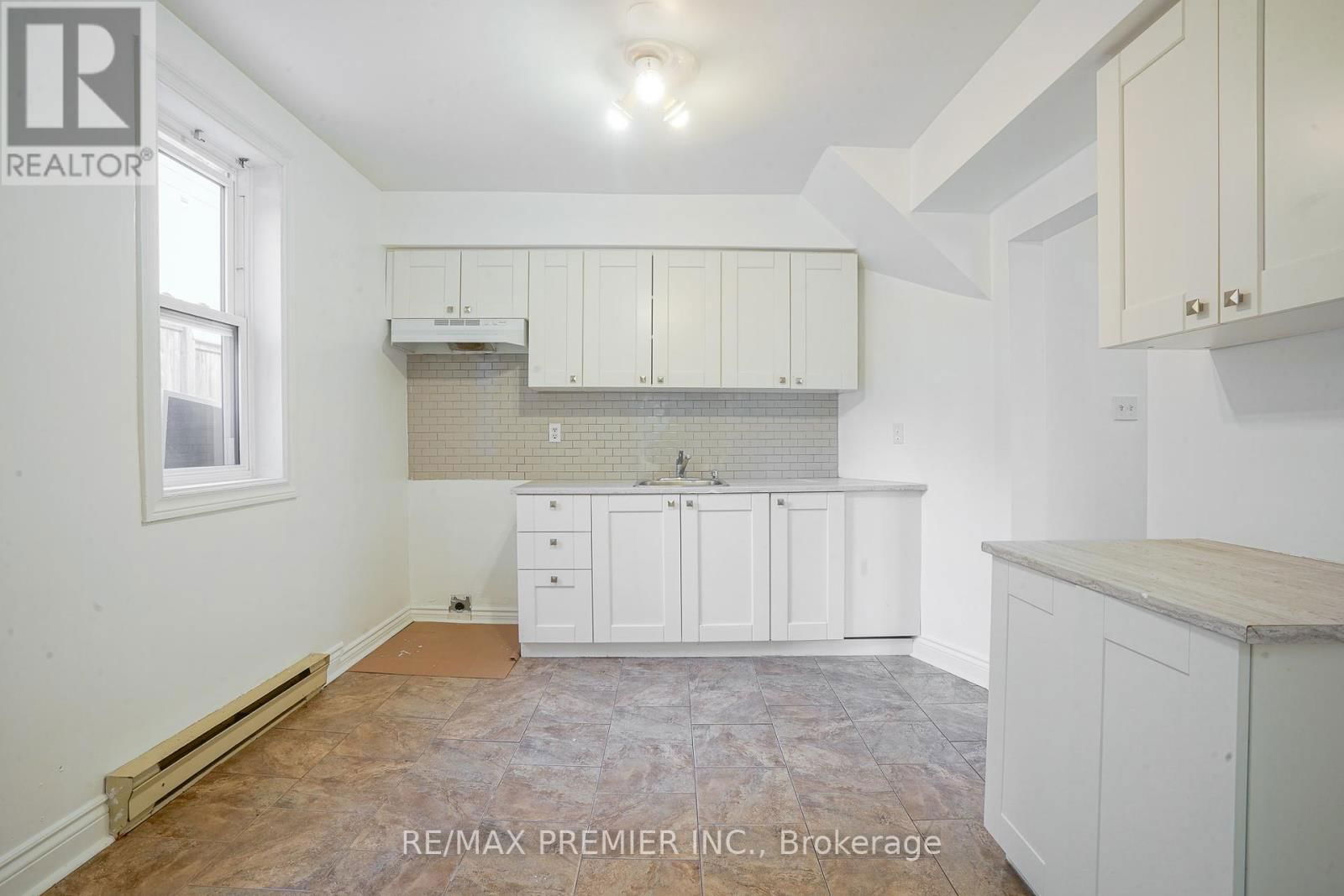 644 SRIGLEY STREET Image 7