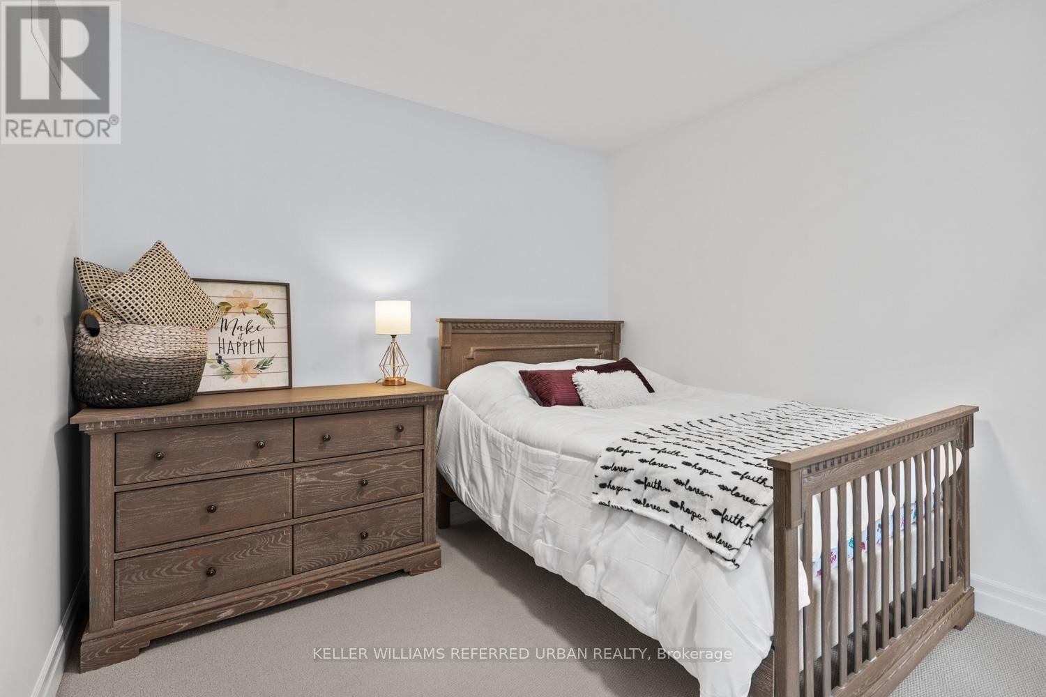 37 STAN ROOTS STREET Image 23
