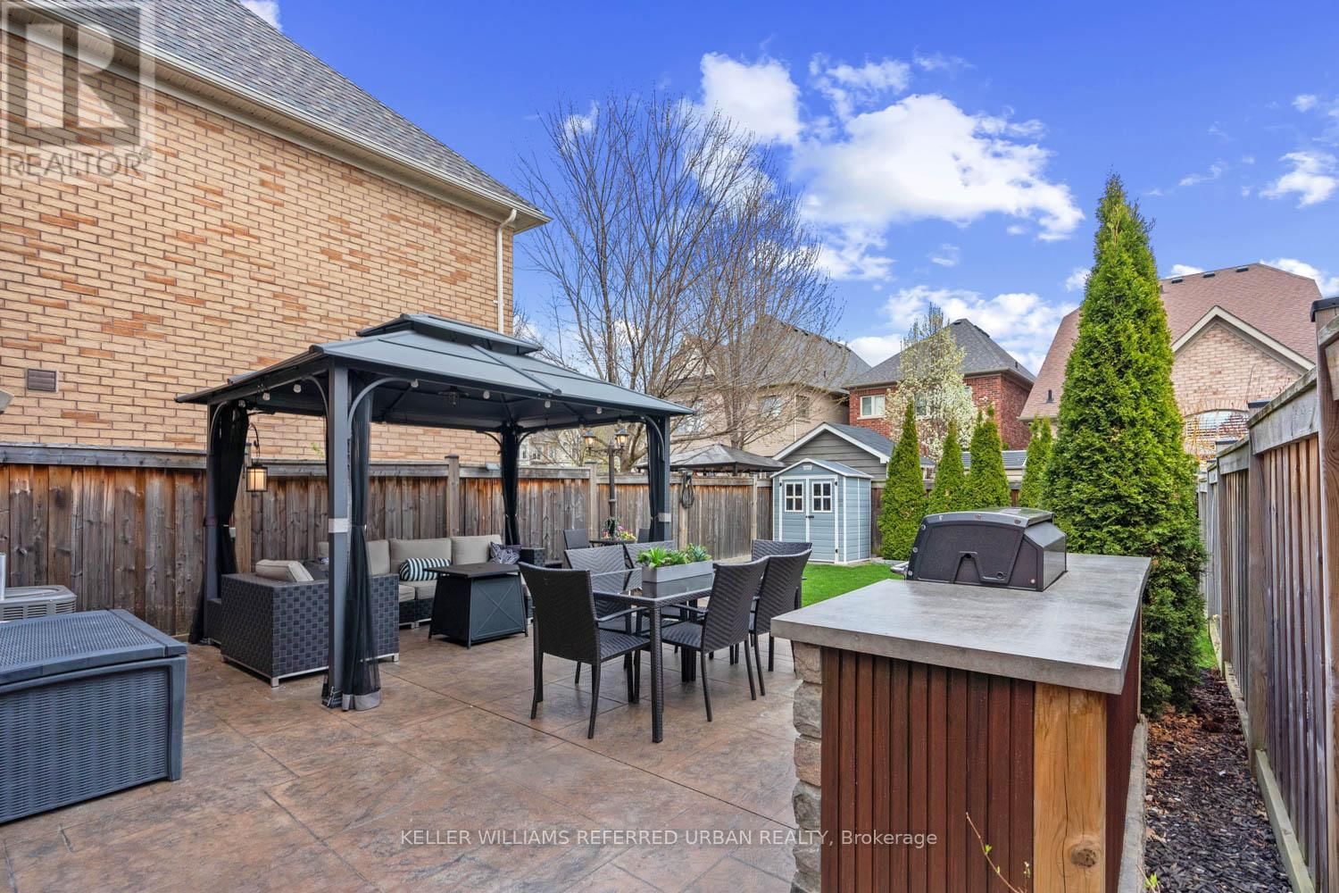 37 STAN ROOTS STREET Image 36