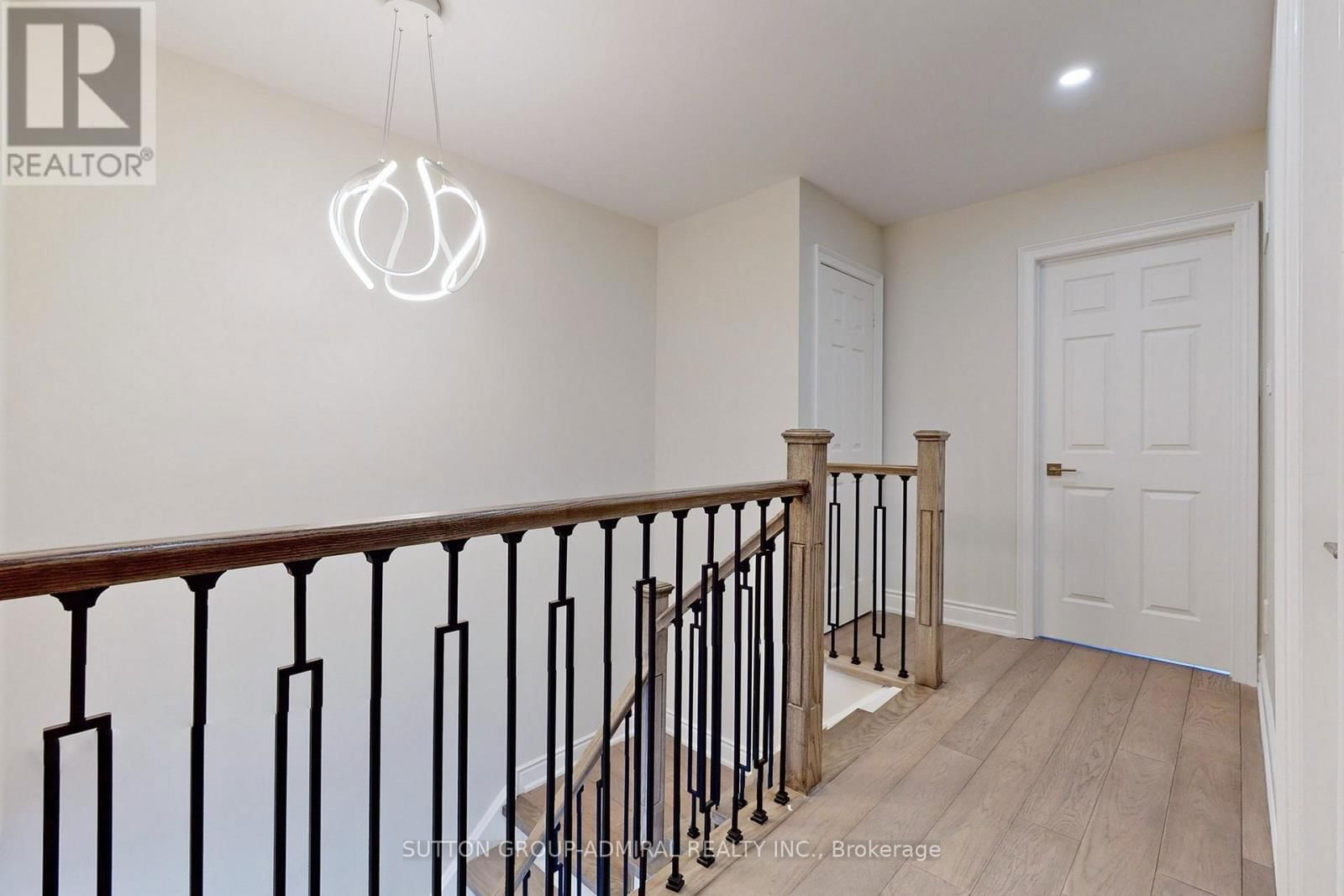 16 OPERA PLACE Image 14