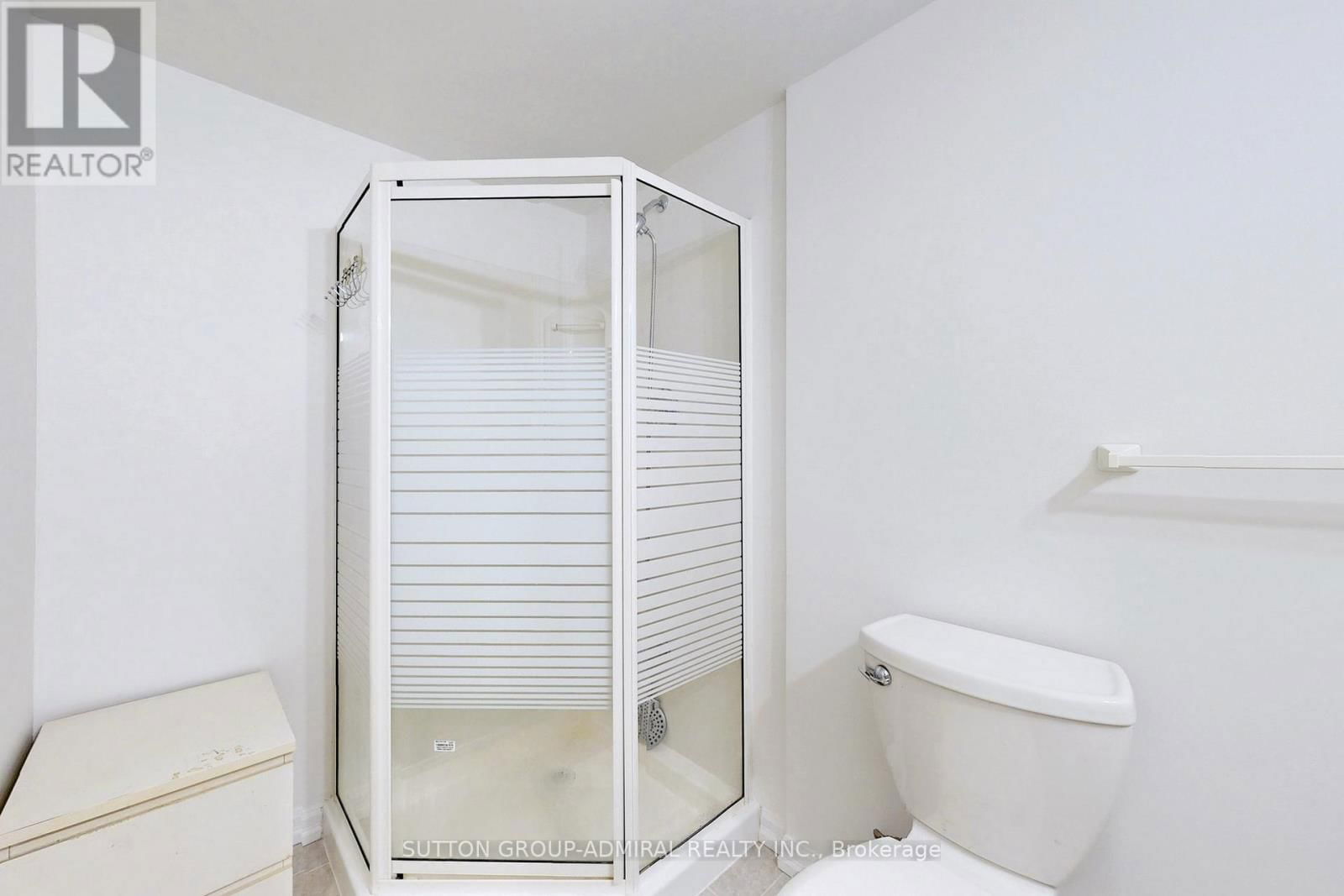 16 OPERA PLACE Image 33