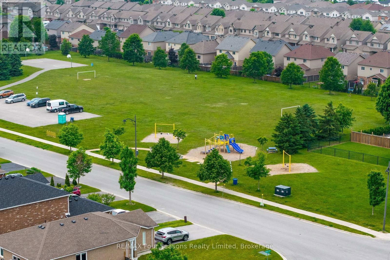 29 WAGNER CRESCENT Image 25