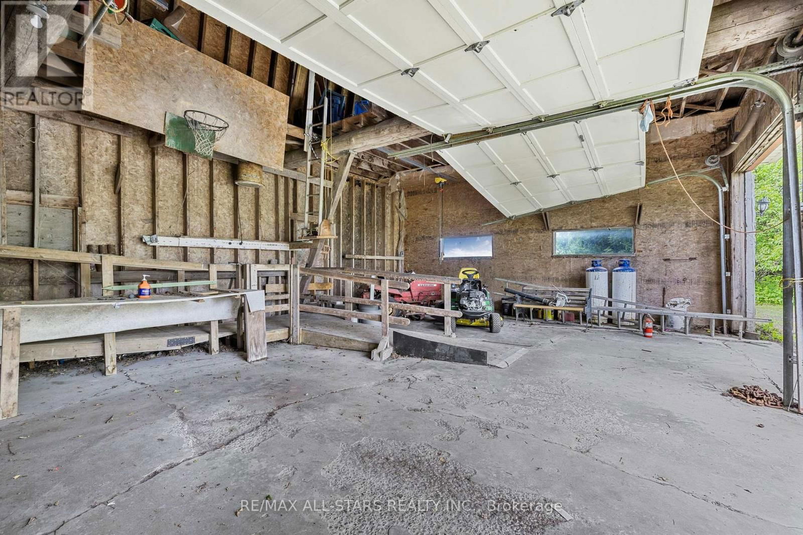 6480 OWEN ROAD Image 21