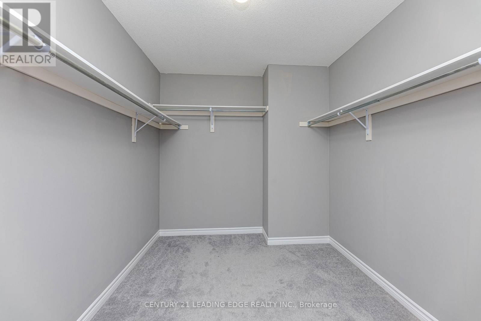 122 MCKENZIE WAY Image 44