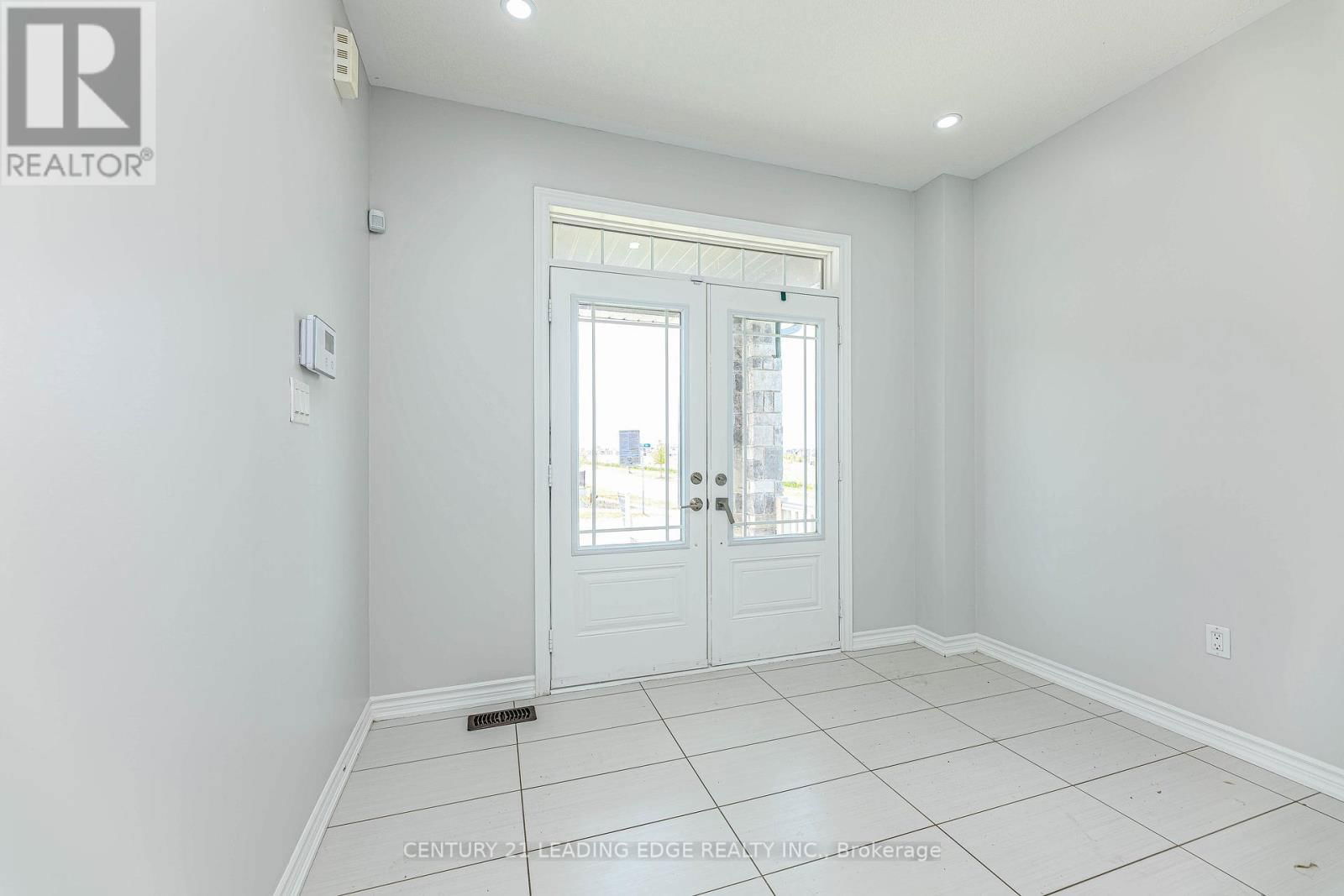 122 MCKENZIE WAY Image 5