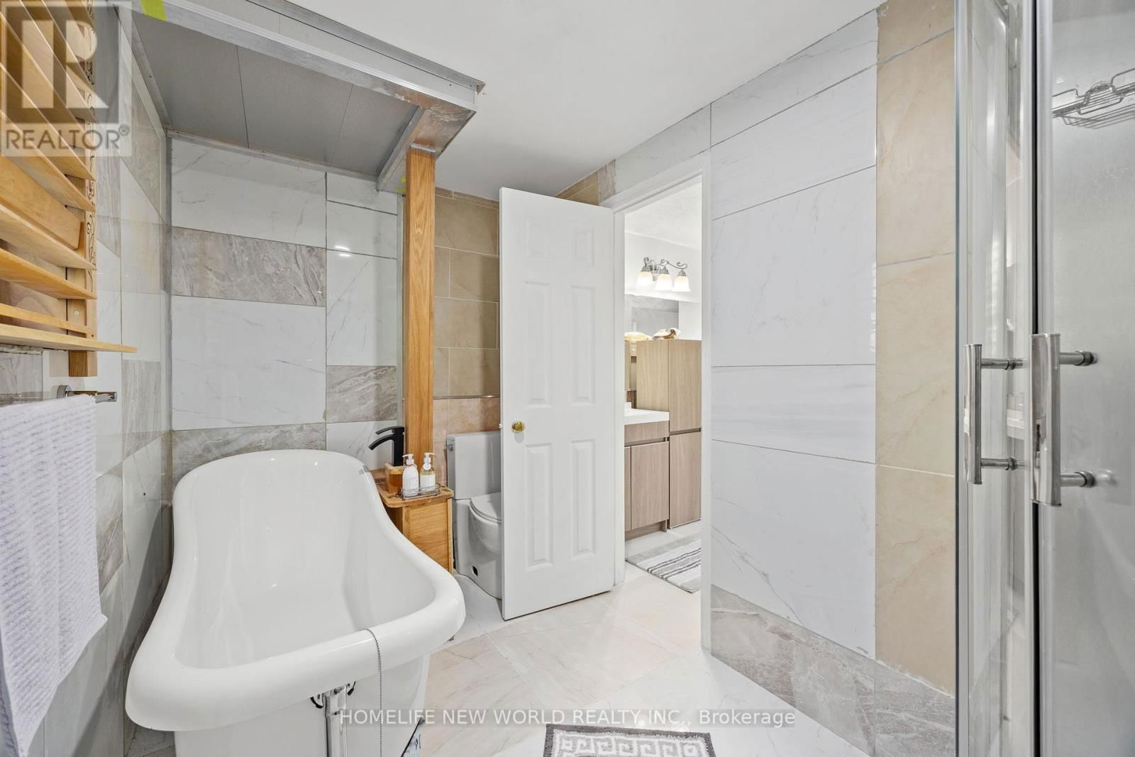 158 MURRAY DRIVE Image 17