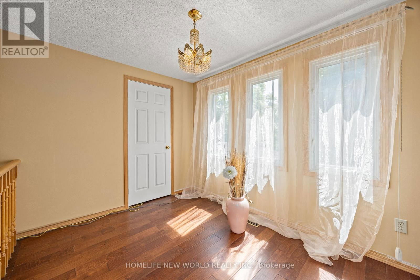 158 MURRAY DRIVE Image 21