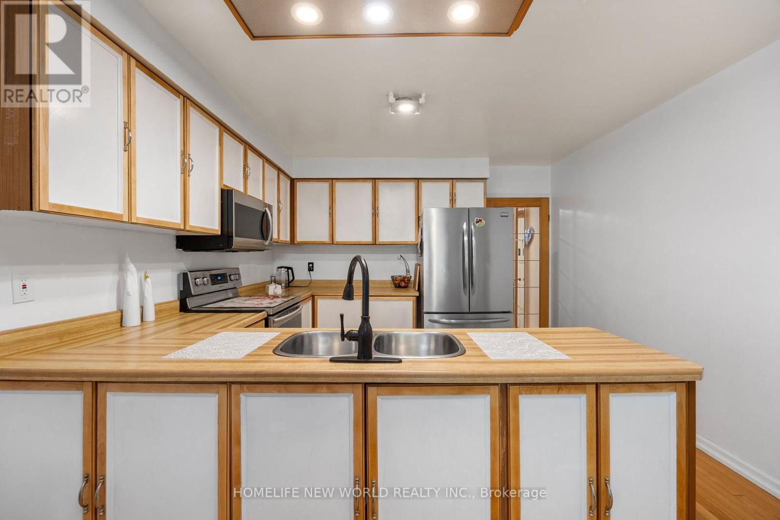 158 MURRAY DRIVE Image 32