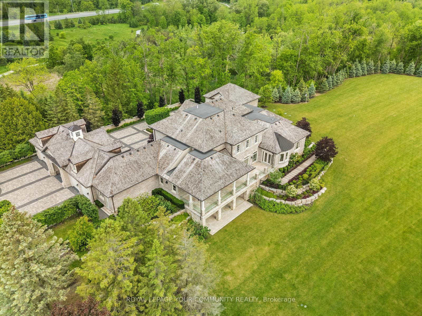 130 ST. JOHN'S SIDEROAD EAST Image 22