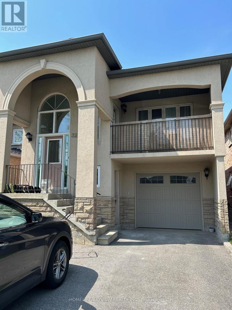 32 VILLANDRY CRESCENT Image 1