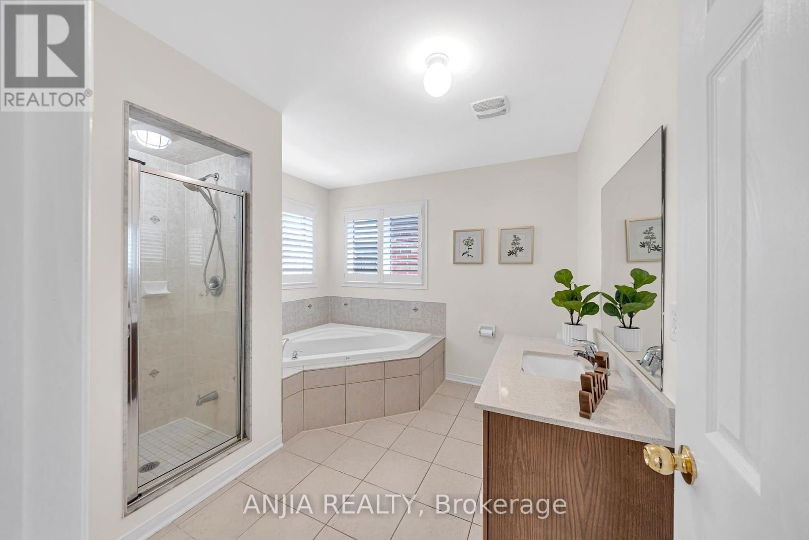 34 HORN STREET Image 15
