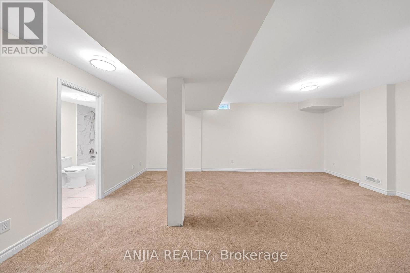 34 HORN STREET Image 21