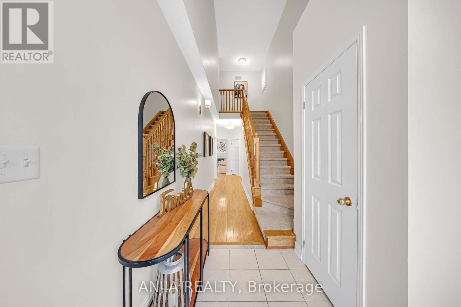 34 HORN STREET Image 5