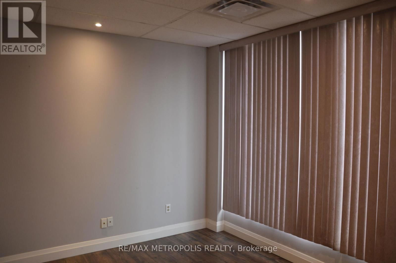 3 - 200 EDGELEY BOULEVARD NORTH Image 7