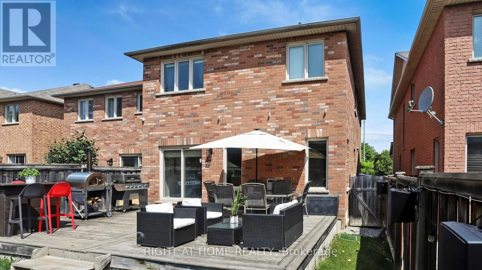 92 WATERLILY TRAIL Image 36