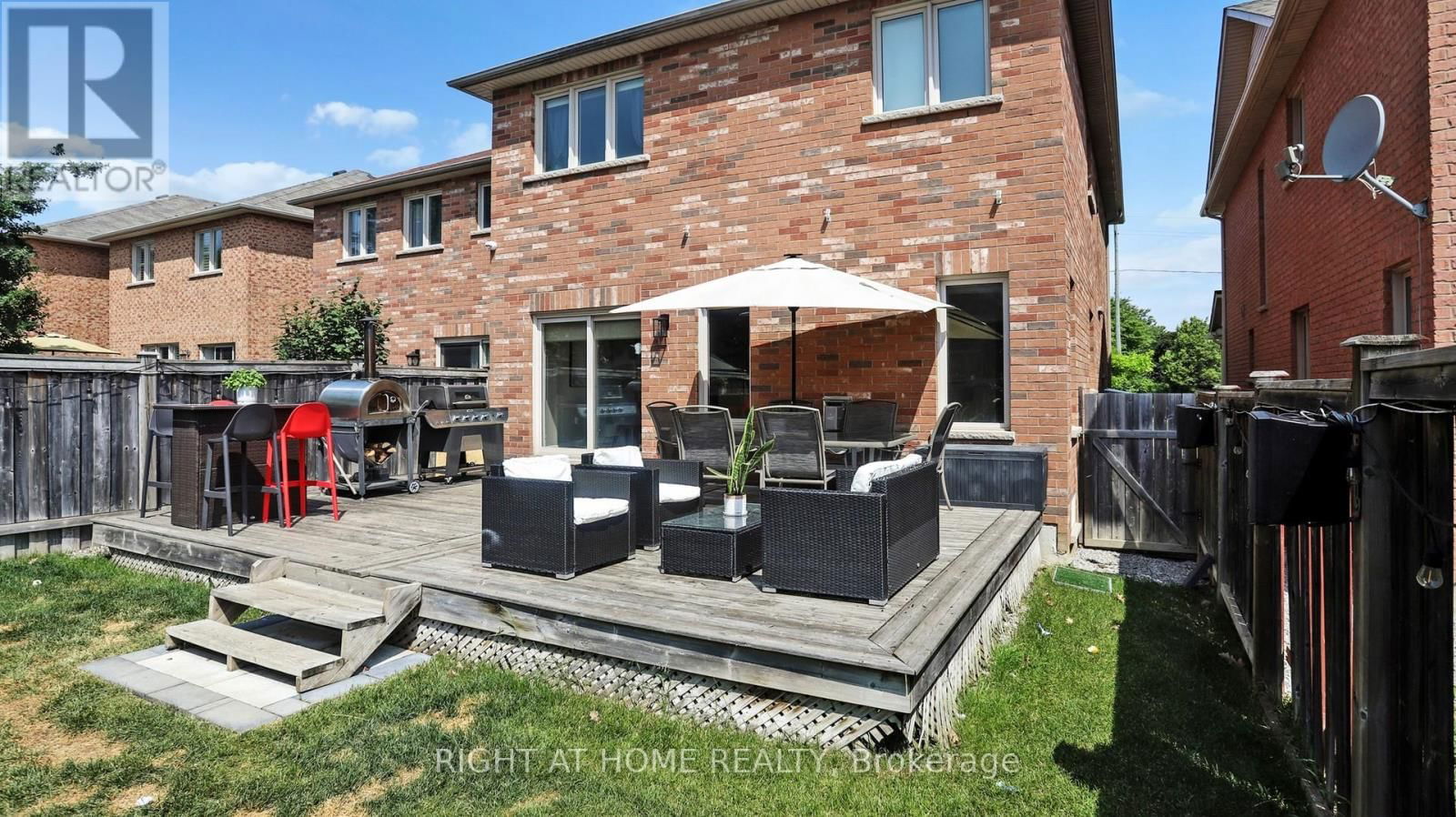 92 WATERLILY TRAIL Image 37