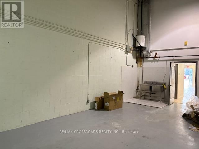 7 - 195 CLAYTON DRIVE Image 5