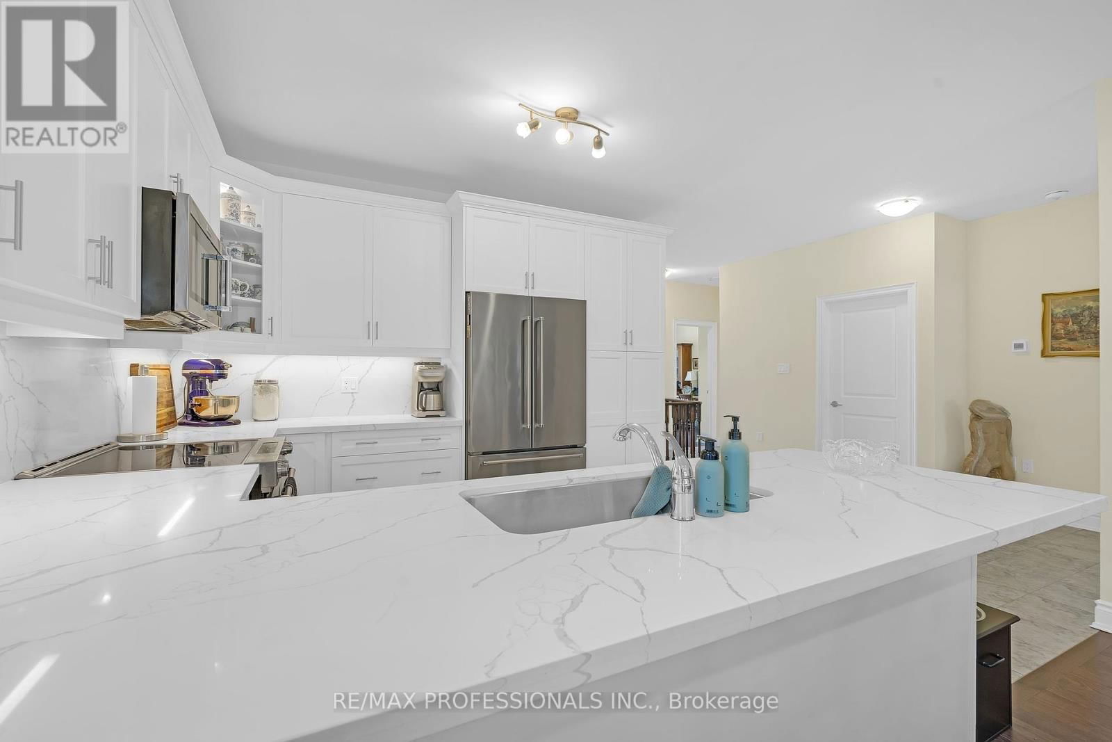 17 ASSUNTA GARDEN Image 38