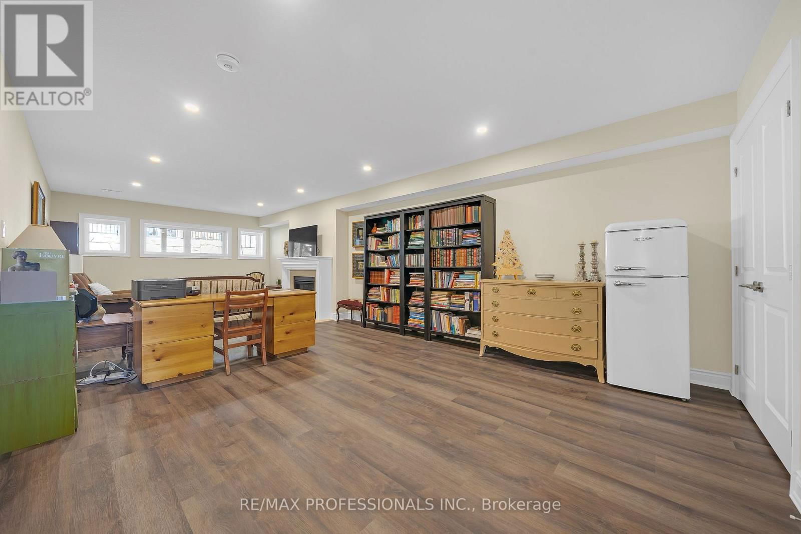 17 ASSUNTA GARDEN Image 40