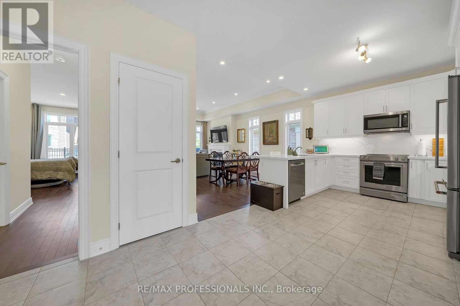 17 ASSUNTA GARDEN Image 6