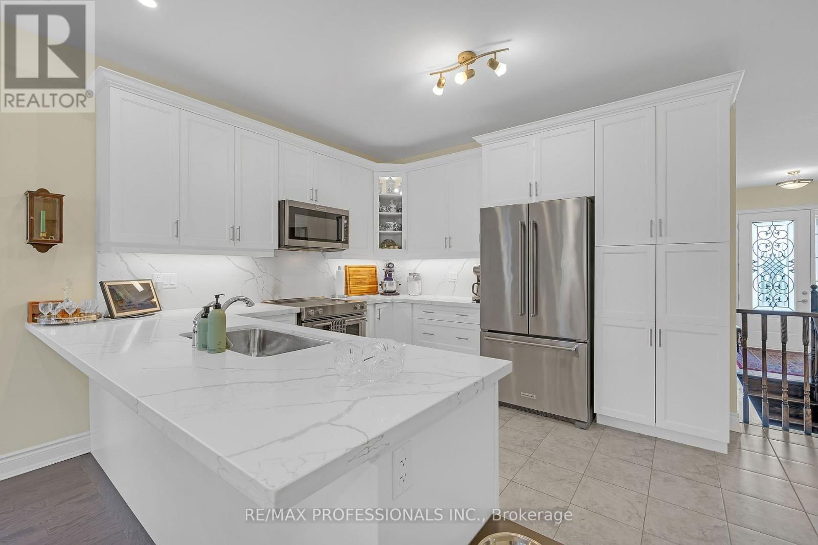 17 ASSUNTA GARDEN Image 9