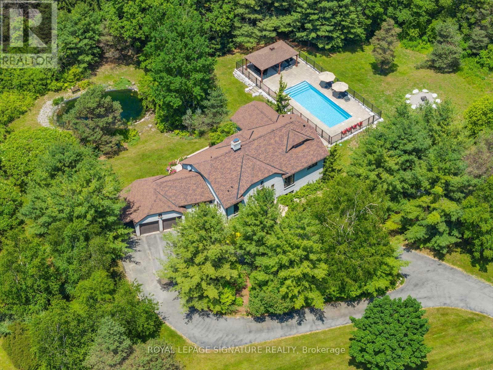 30 KINGSWOOD DRIVE Image 1