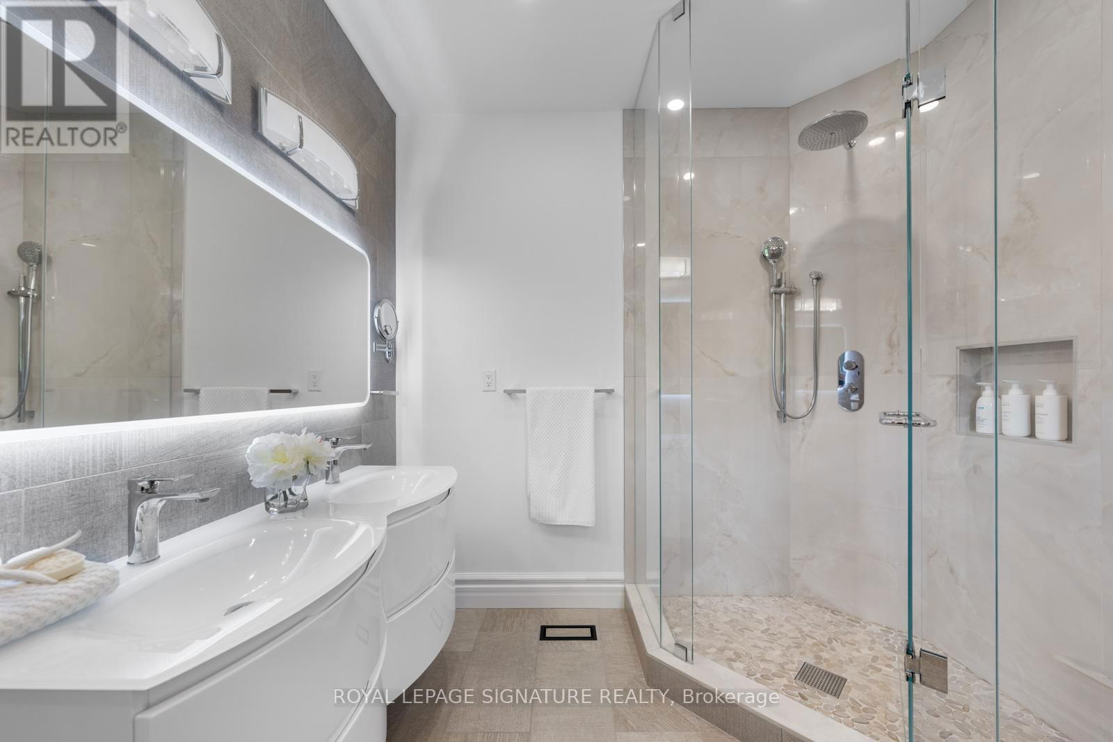 30 KINGSWOOD DRIVE Image 27