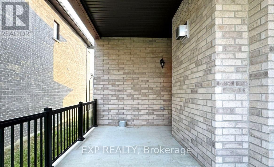 38 DEANNA COURT Image 33