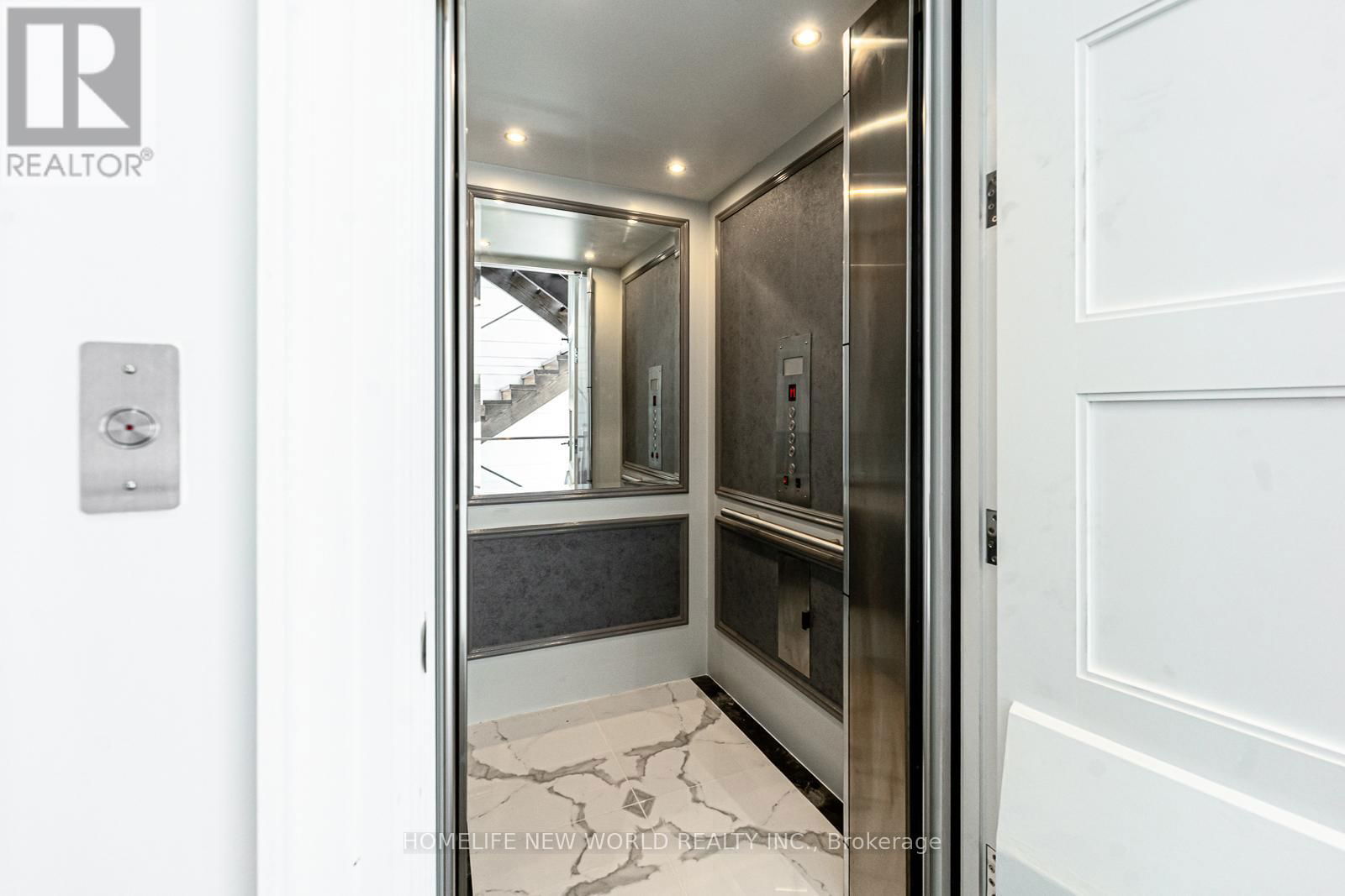 79 ELGIN STREET Image 24