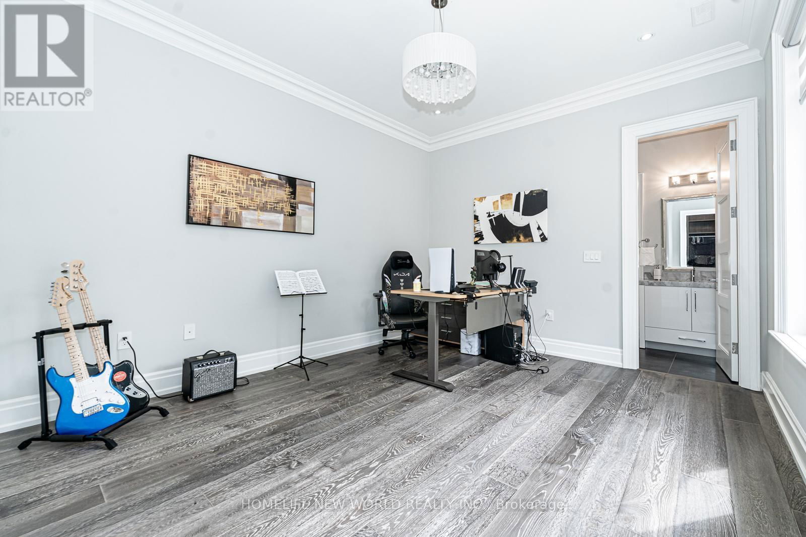 79 ELGIN STREET Image 39