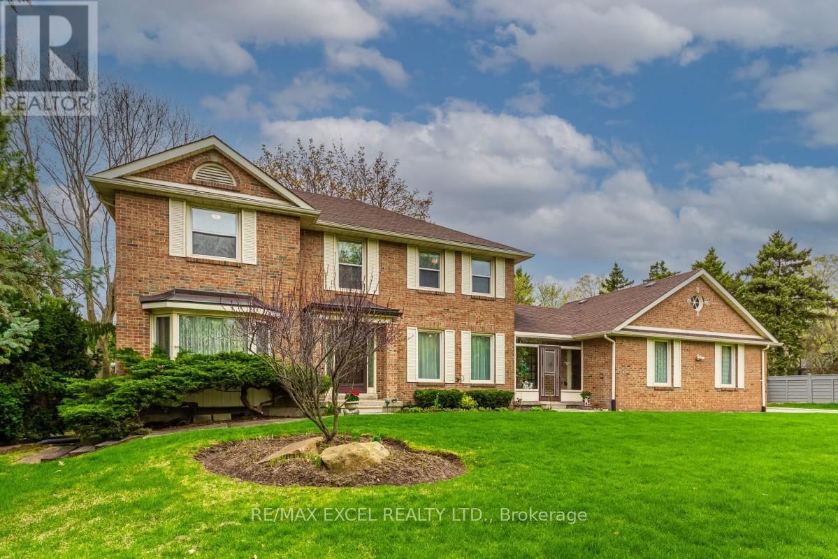 8 BOYD COURT Image 2