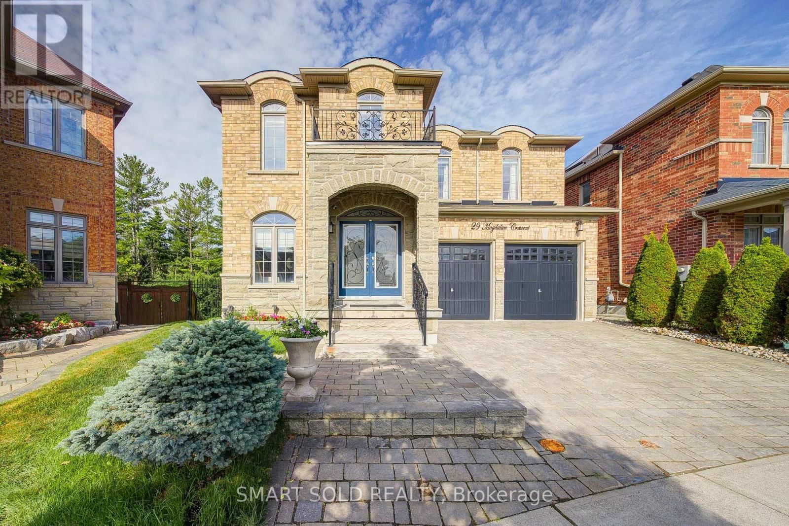 29 MAGDALAN CRESCENT Image 2