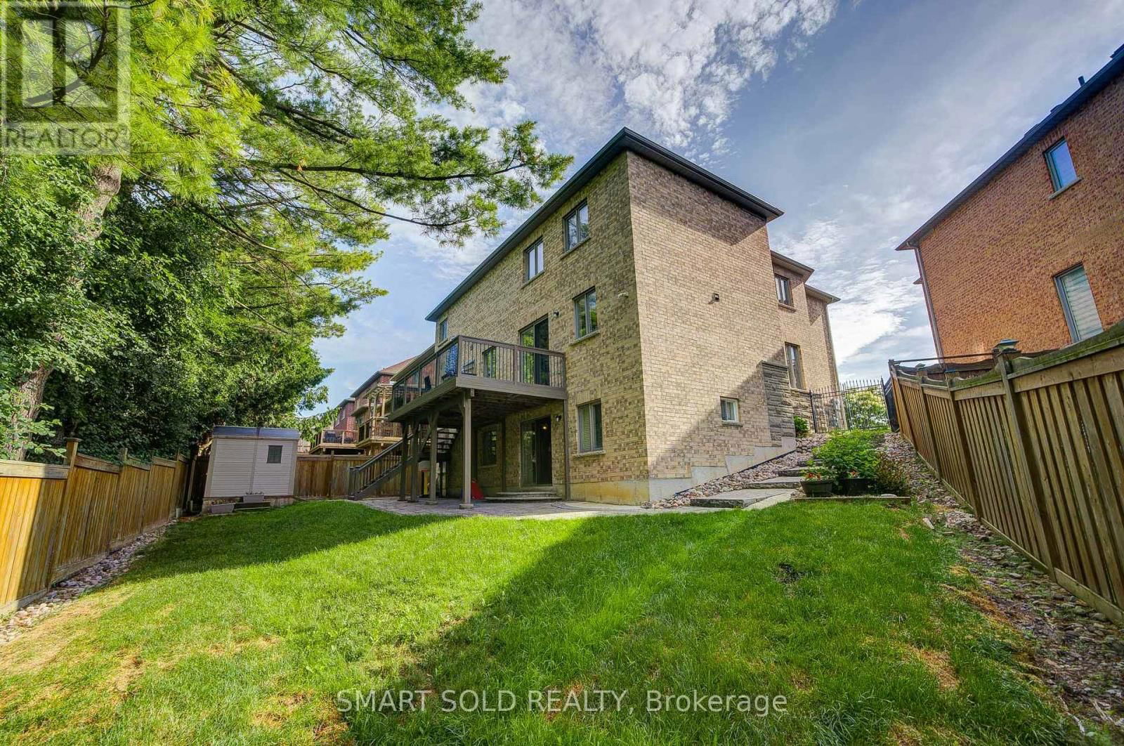 29 MAGDALAN CRESCENT Image 42