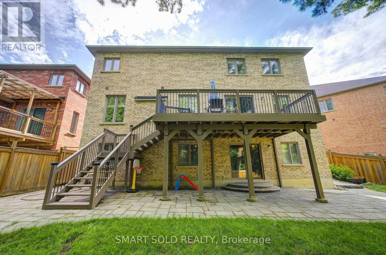 29 MAGDALAN CRESCENT Image 44