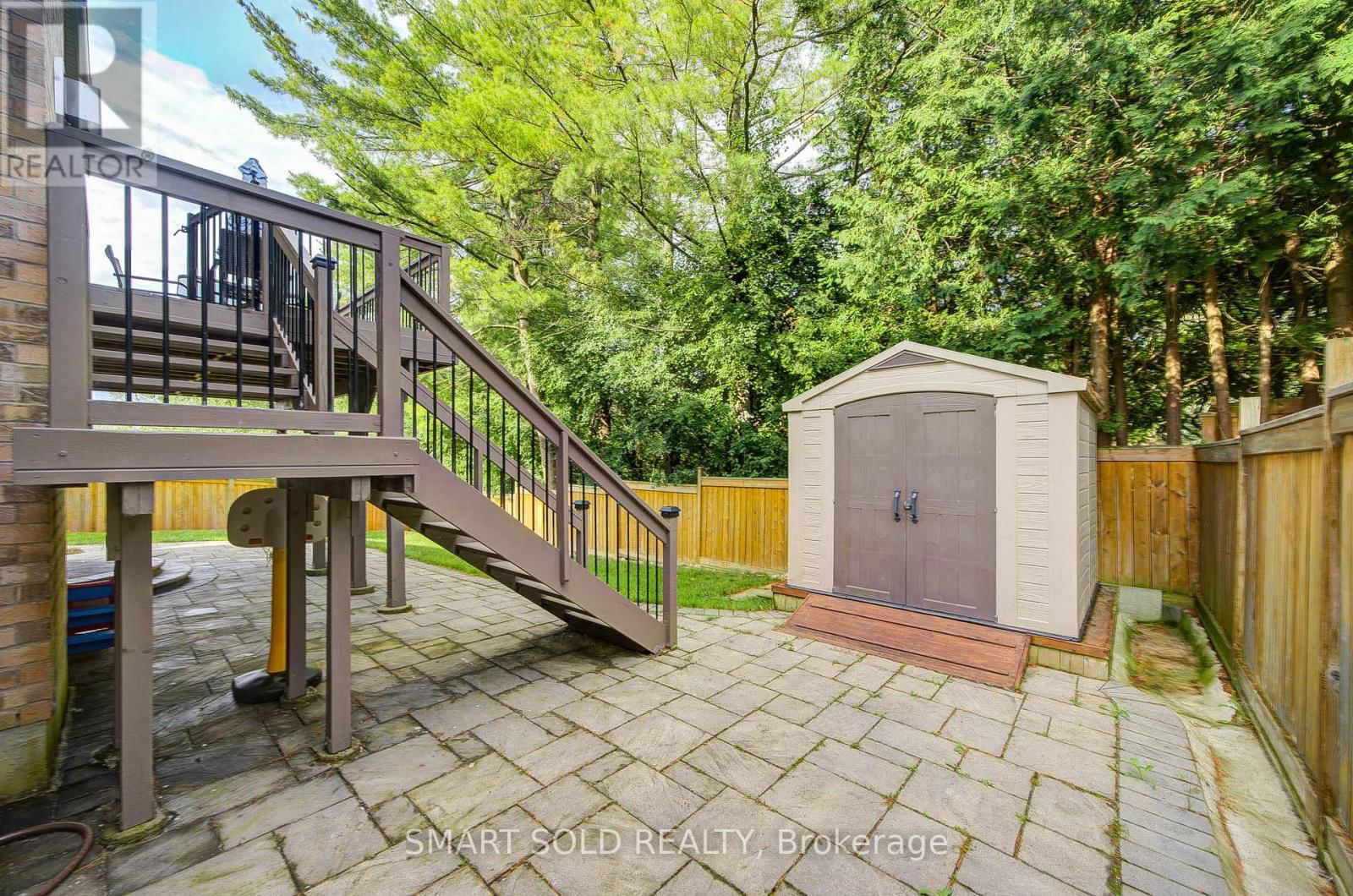29 MAGDALAN CRESCENT Image 45