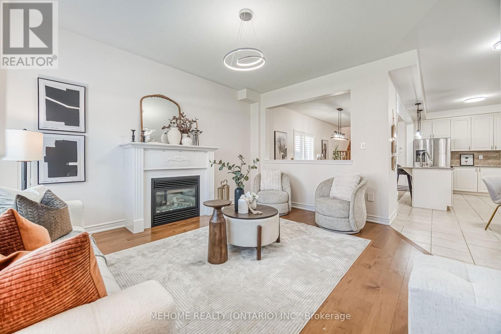 100 IAN BARON AVENUE Image 21