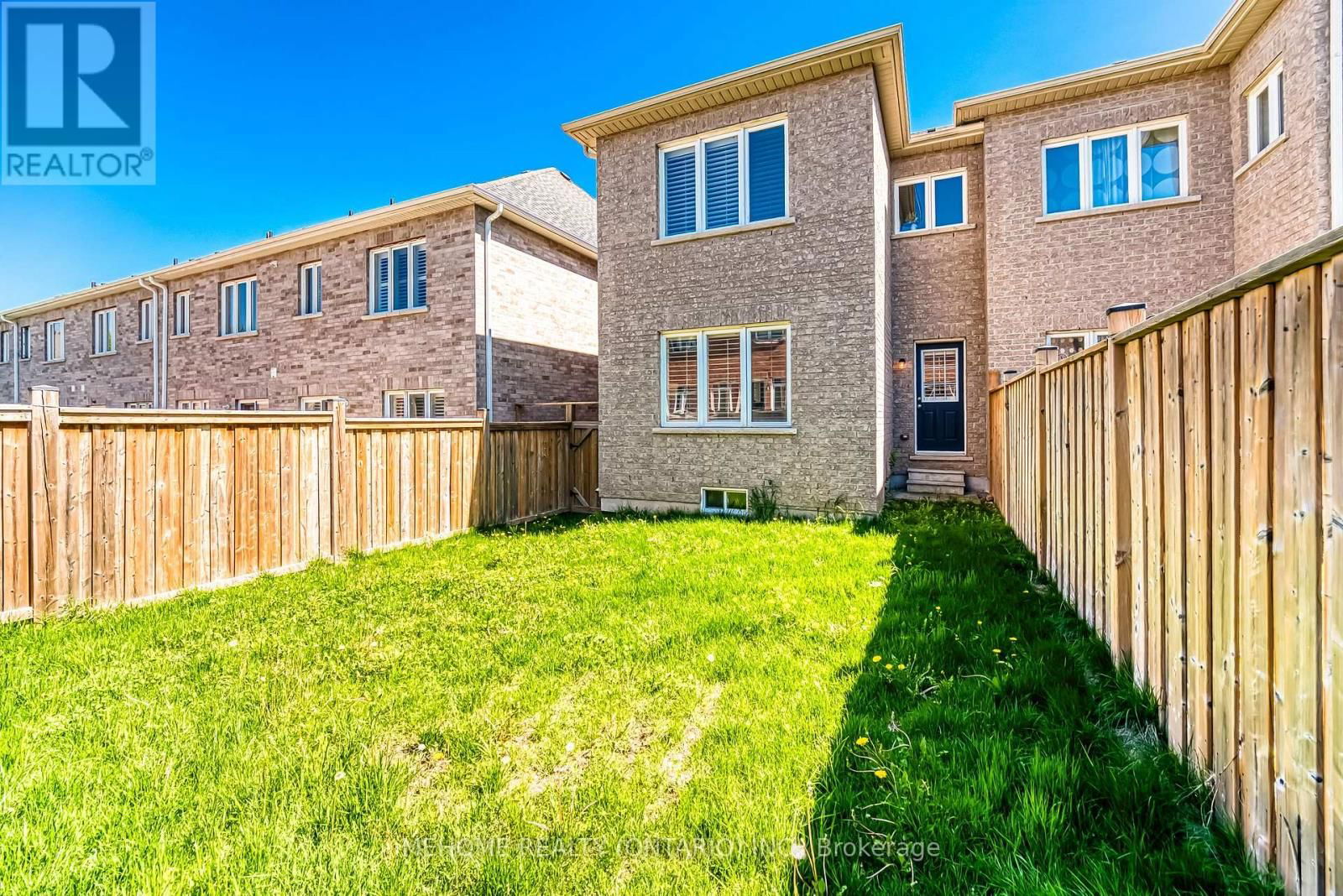 100 IAN BARON AVENUE Image 42
