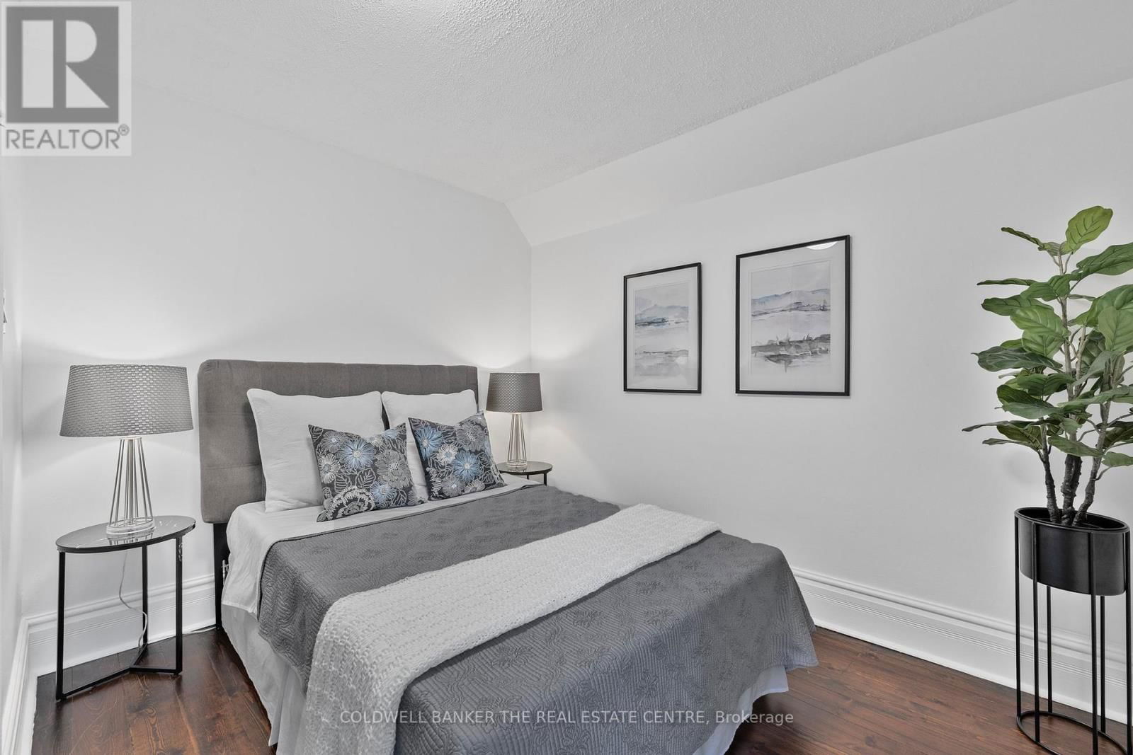 411 MILLARD AVENUE Image 20