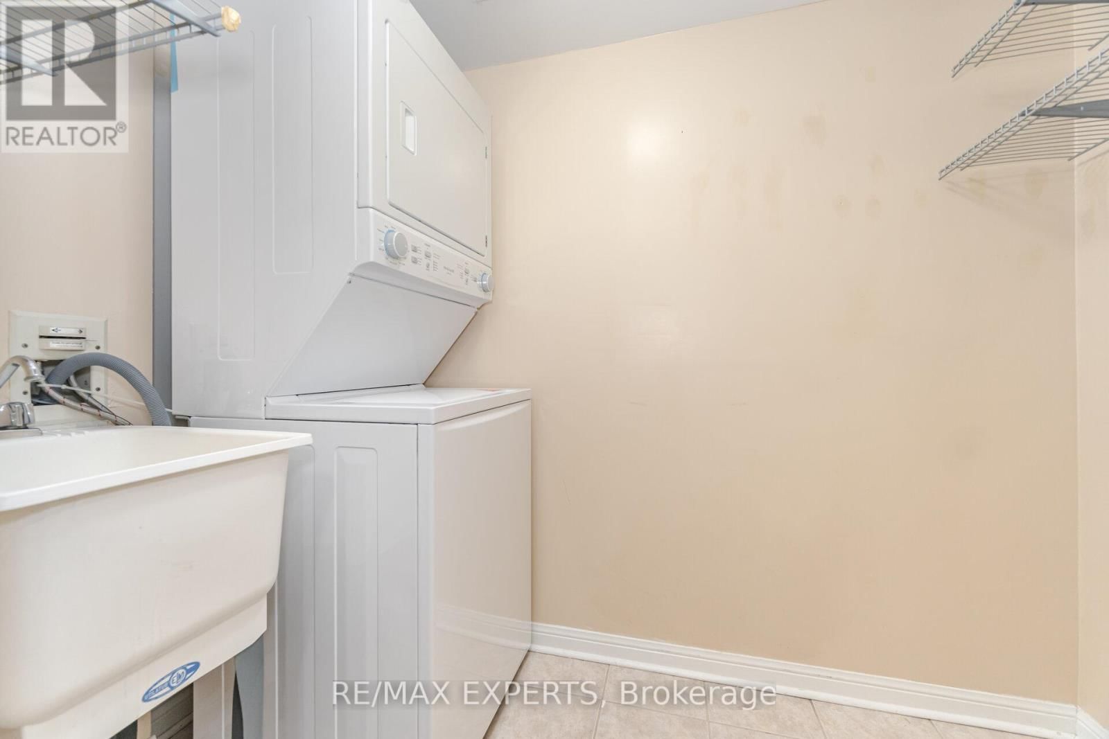 216 - 2502 RUTHERFORD ROAD Image 36