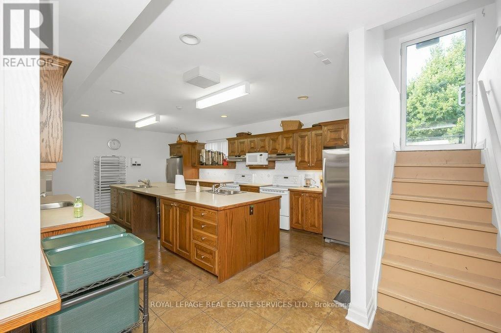 1350 LANGSTAFF ROAD Image 18