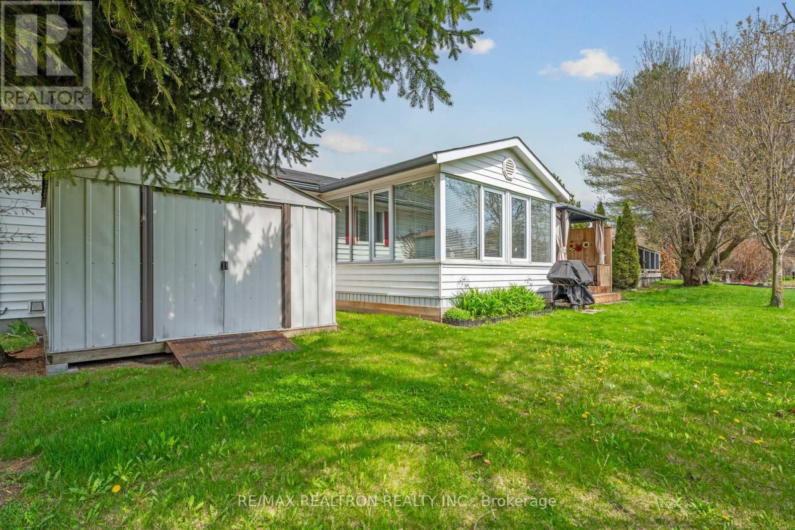 36 TECUMSETH PINES DRIVE Image 32