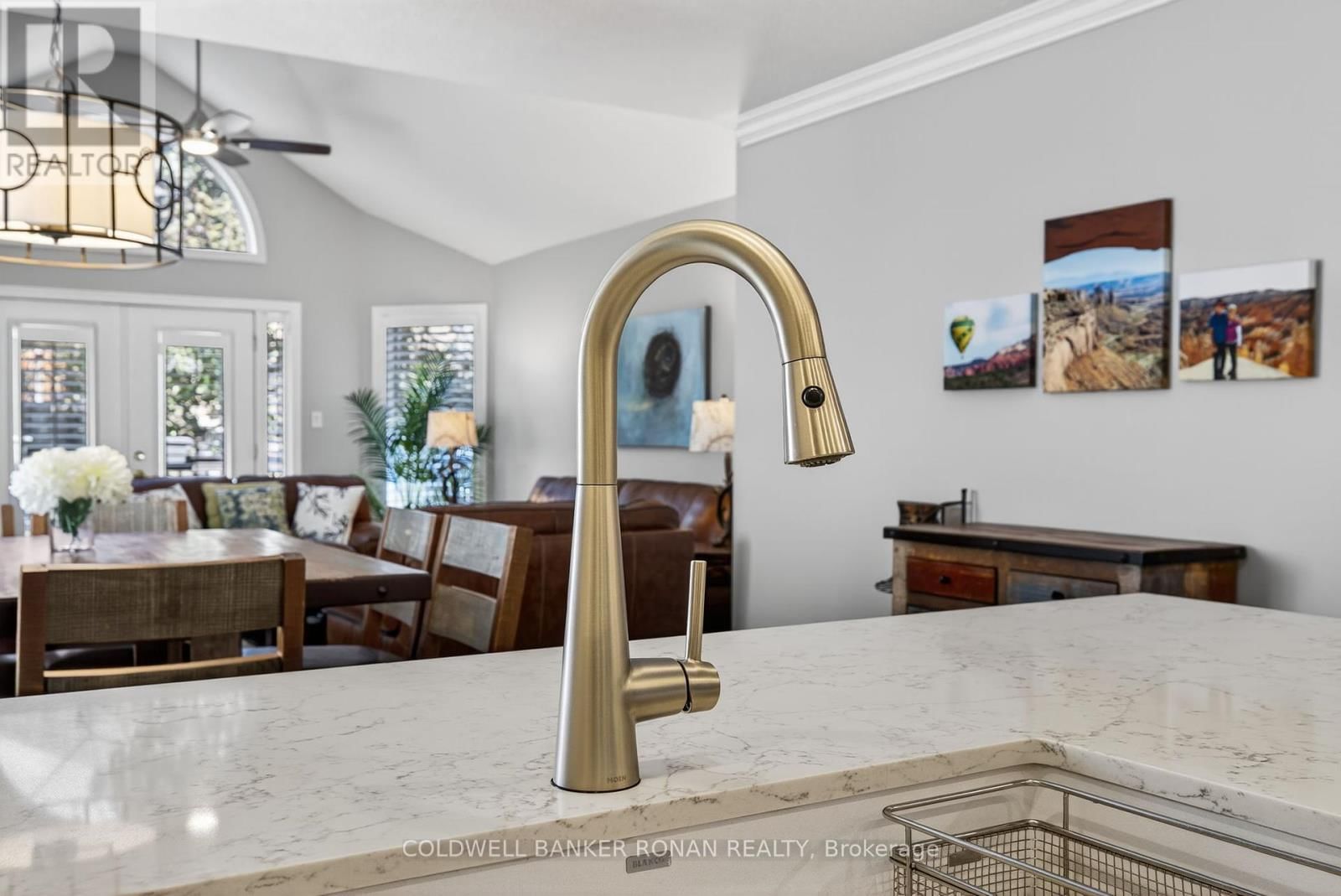 9 - 142 BELLA VISTA TRAIL Image 12