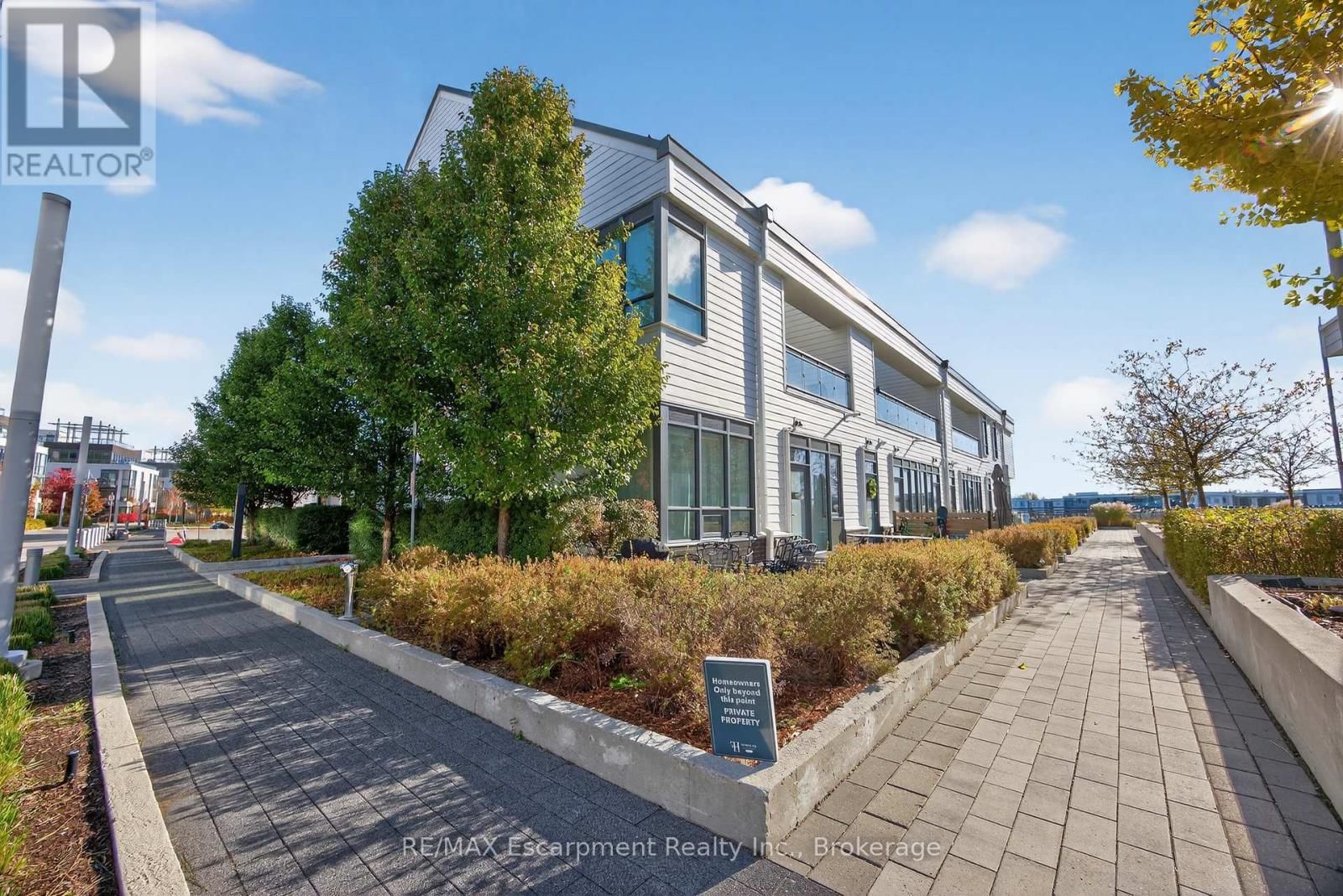 125 - 317 BROWARD WAY Image 1