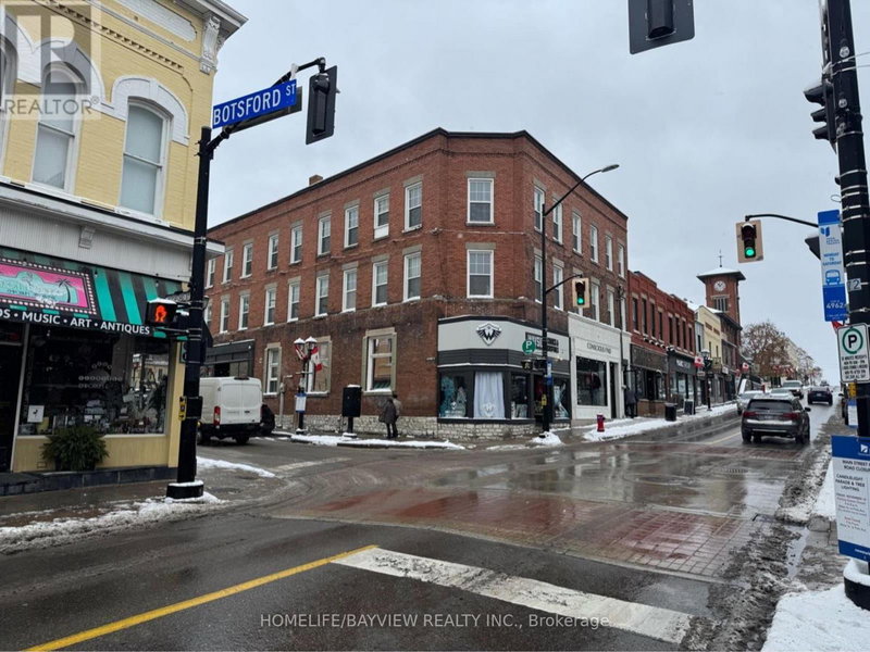 Image #1 of Restaurant for Sale at Main, Newmarket , Ontario