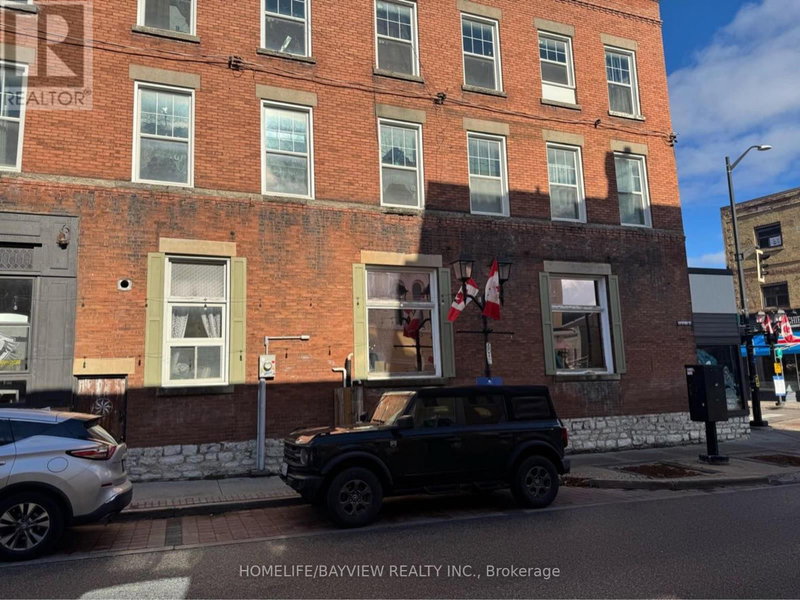 Image #1 of Restaurant for Sale at Main, Newmarket , Ontario