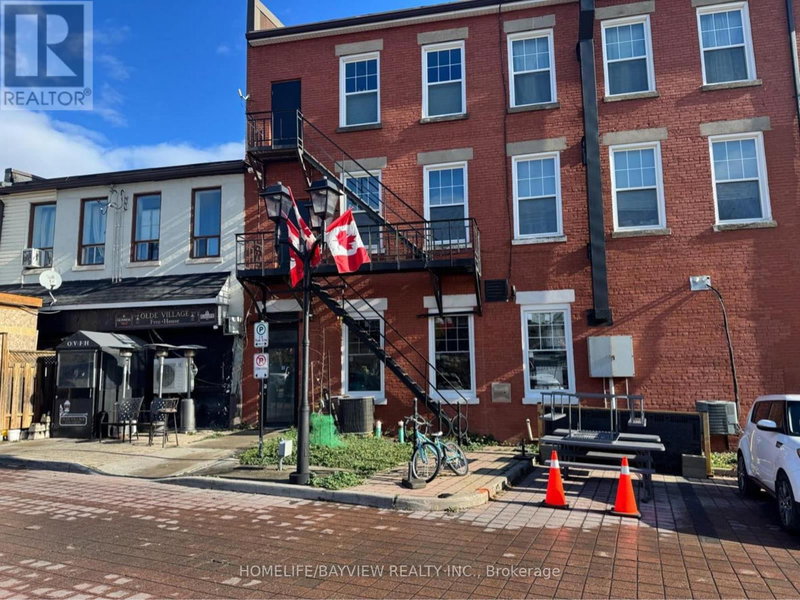 Image #1 of Restaurant for Sale at Main, Newmarket , Ontario