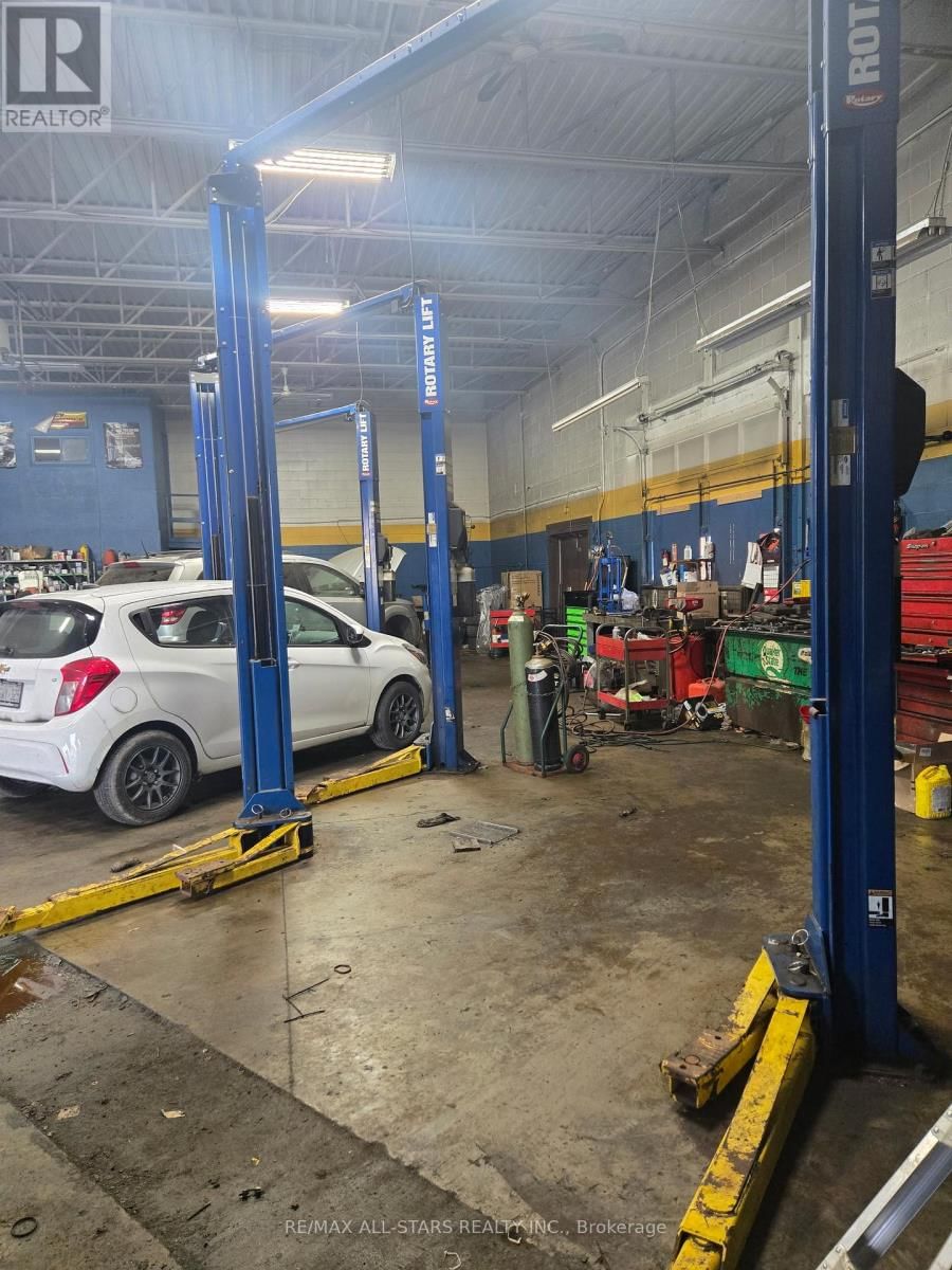 7B - 24707 WOODBINE AVENUE Image 5