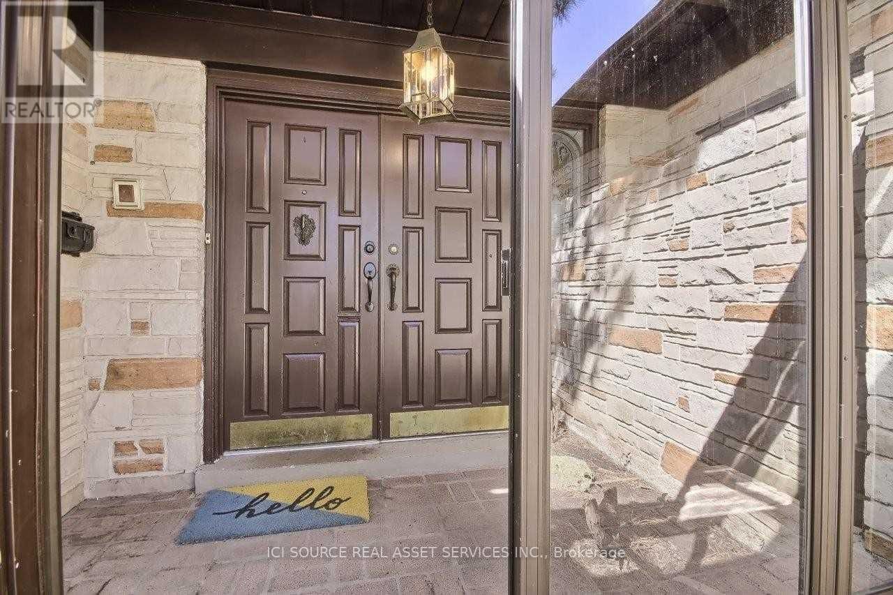 29 BUCKS GREEN ROAD Image 2