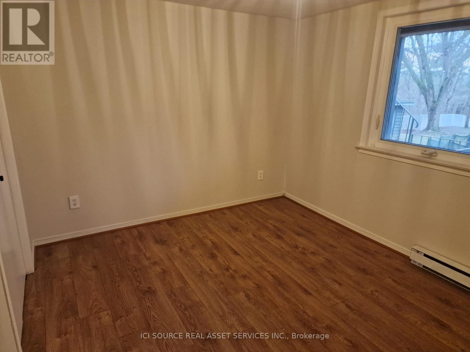 29 BUCKS GREEN ROAD Image 29